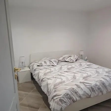 Vallee Verte Apartament Cranves-Sales